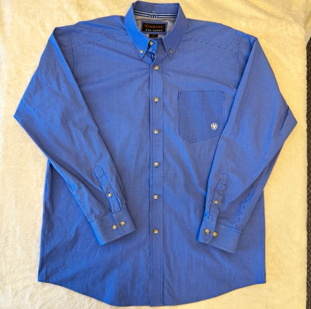 Ariat Pro Series Men's L Blue/White Check Long Sleeve Button-Down Shirt Pocket